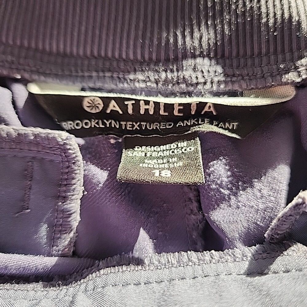 Athleta Women’s size 18 jogger pants. EUC - Picture 5 of 10